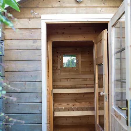 Apartment With Sauna *
